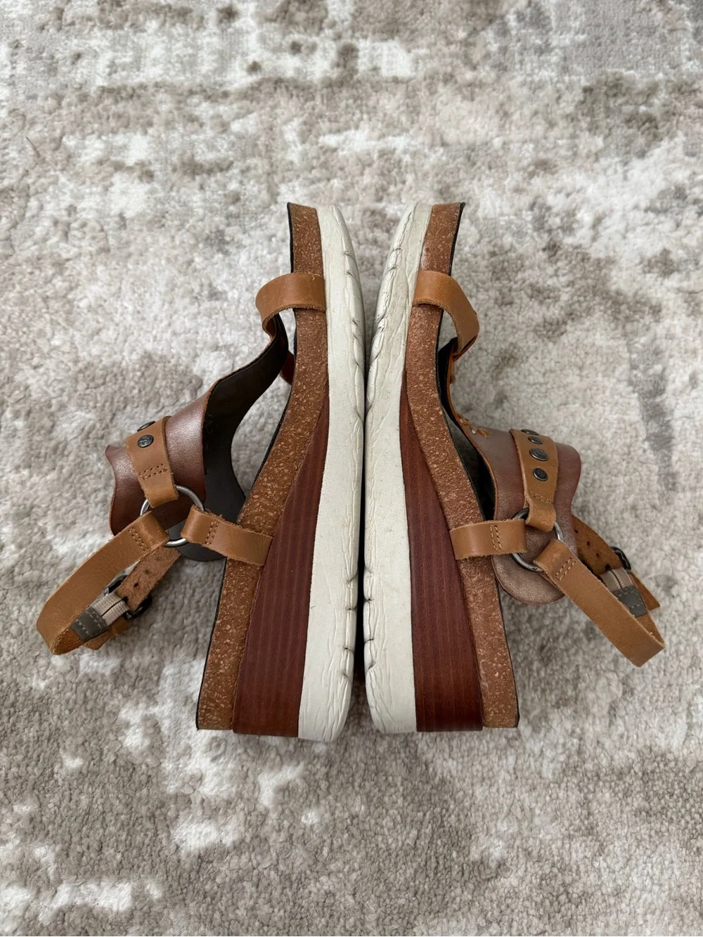 OTBT leather upper